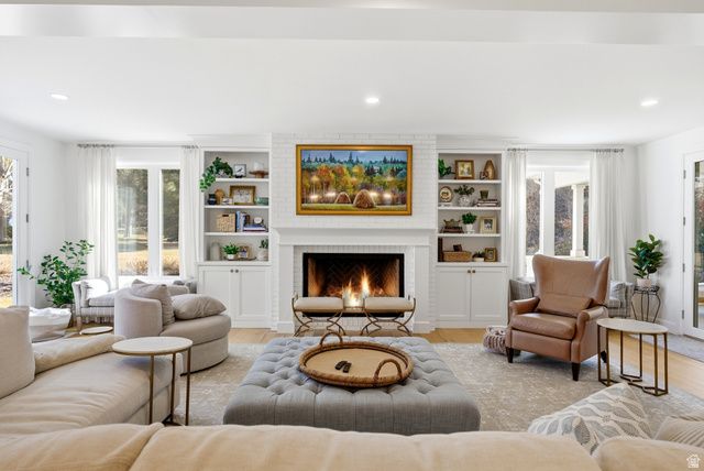 2152 E CREEK RD, Sandy, UT 84093