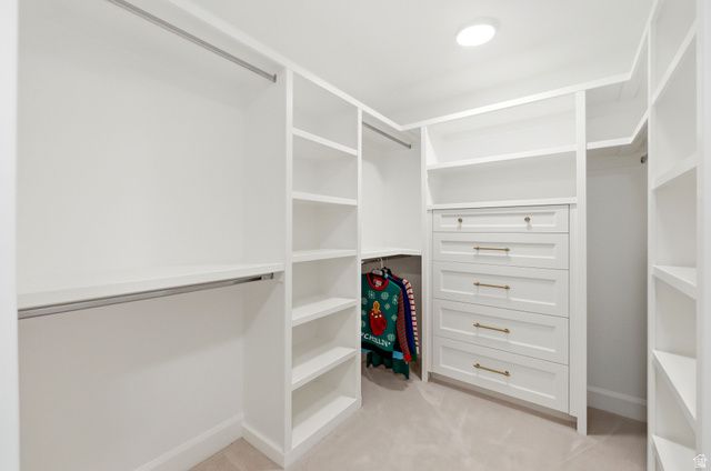 2152 E CREEK RD, Sandy, UT 84093