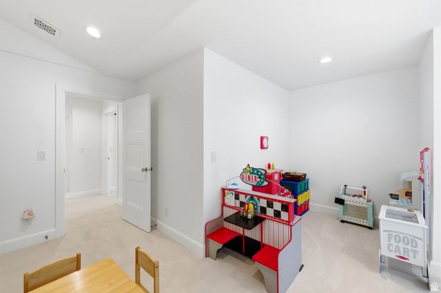 2152 E CREEK RD, Sandy, UT 84093