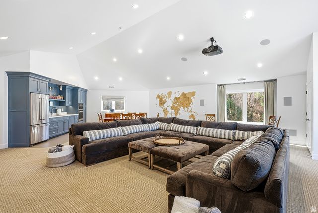 2152 E CREEK RD, Sandy, UT 84093