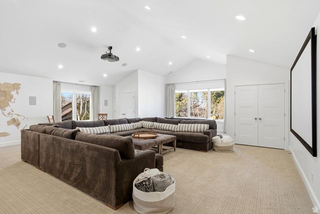 2152 E CREEK RD, Sandy, UT 84093