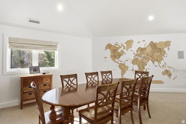 2152 E CREEK RD, Sandy, UT 84093