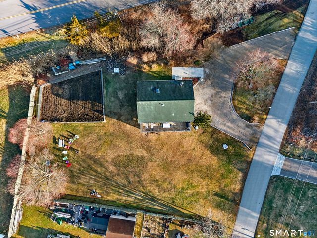 18 Noble Avenue, Groton, CT 06340