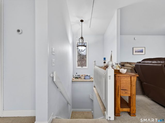 18 Noble Avenue, Groton, CT 06340