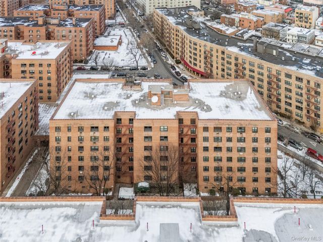 9935 59th Avenue 6C, Corona, NY 11368