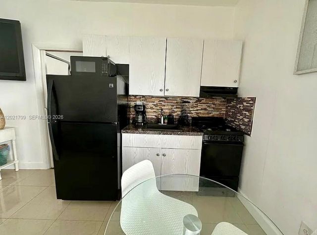 3700 Collins Avenue S306, Miami Beach, FL 33140