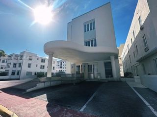 3700 Collins Avenue S306, Miami Beach, FL 33140
