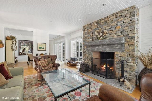 15360 Lakeshore Road, Lakeside, MI 49116