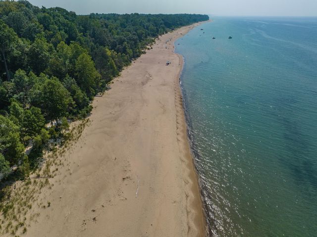 15360 Lakeshore Road, Lakeside, MI 49116