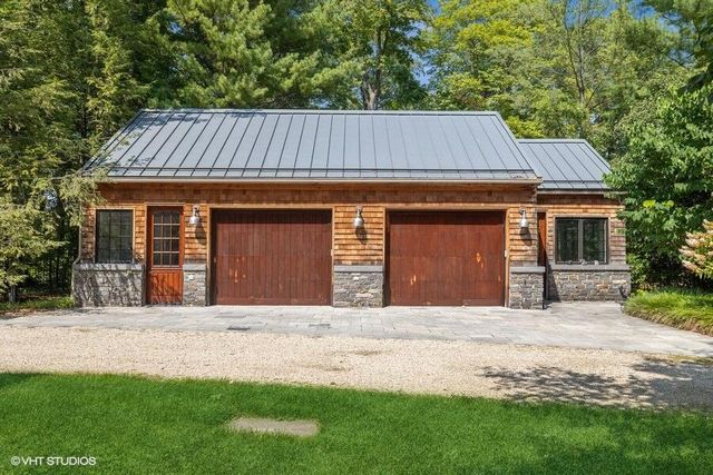 15360 Lakeshore Road, Lakeside, MI 49116