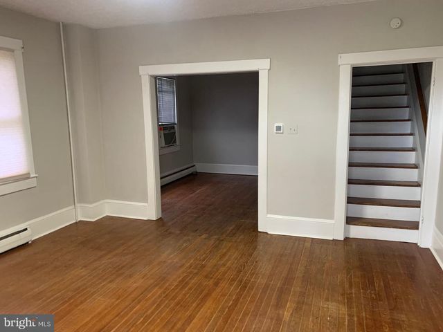 559 HILLMAN DR, Winchester, VA 22601