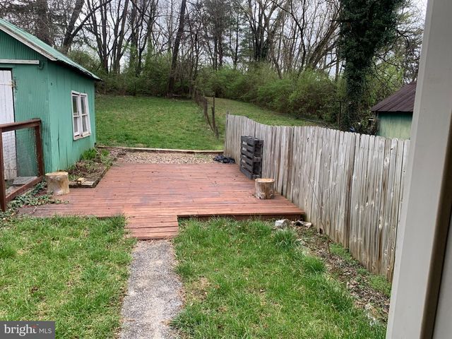 559 HILLMAN DR, Winchester, VA 22601