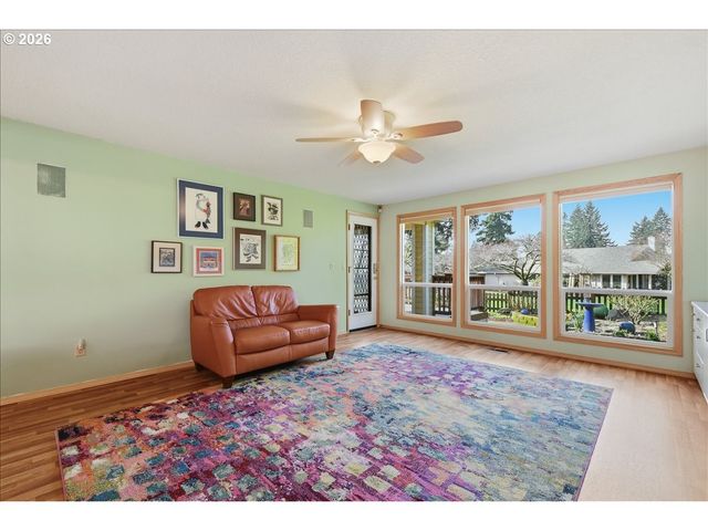 2804 Se SPYGLASS Dr, Vancouver, WA 98683