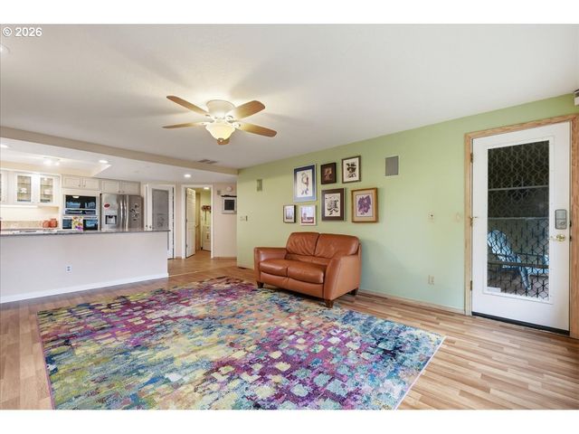 2804 Se SPYGLASS Dr, Vancouver, WA 98683