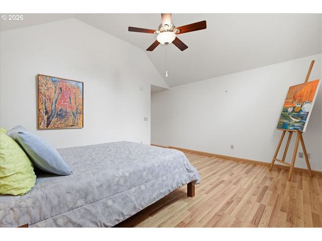 2804 Se SPYGLASS Dr, Vancouver, WA 98683