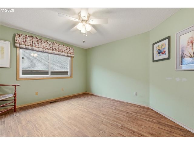 2804 Se SPYGLASS Dr, Vancouver, WA 98683