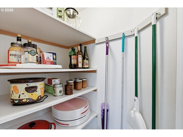 2804 Se SPYGLASS Dr, Vancouver, WA 98683