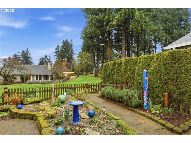 2804 Se SPYGLASS Dr, Vancouver, WA 98683