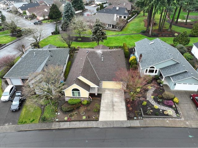 2804 Se SPYGLASS Dr, Vancouver, WA 98683