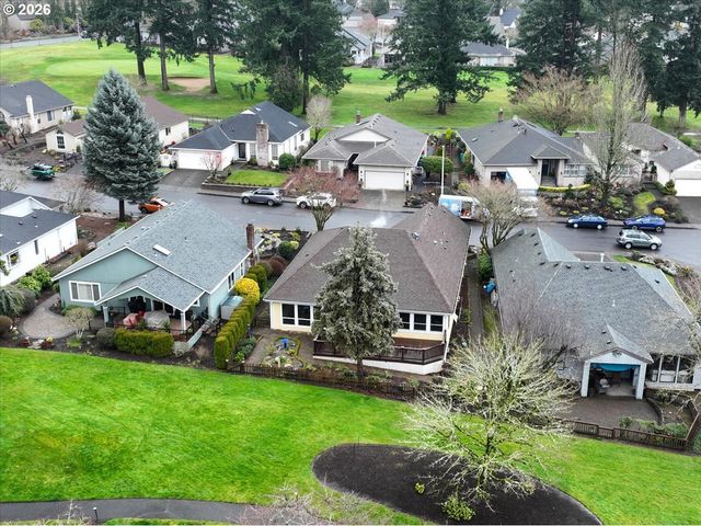 2804 Se SPYGLASS Dr, Vancouver, WA 98683