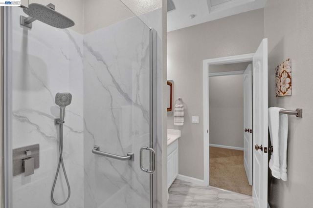 6197 Yardley Ln, San Ramon, CA 94582