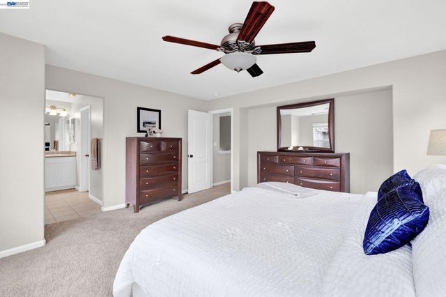 6197 Yardley Ln, San Ramon, CA 94582