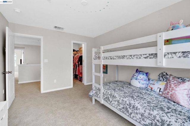 6197 Yardley Ln, San Ramon, CA 94582