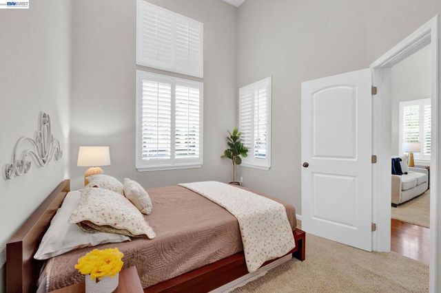 6197 Yardley Ln, San Ramon, CA 94582