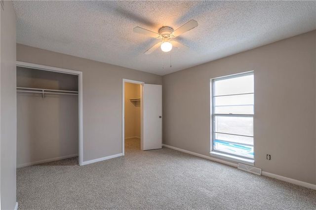 6822 Chapel Drive, Belton, MO 64012