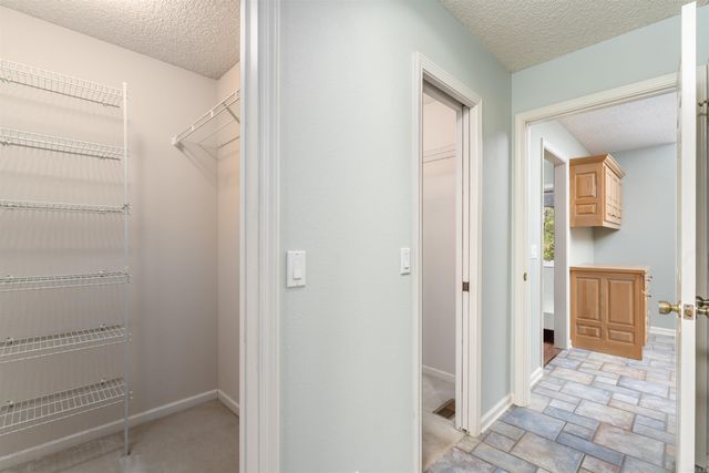 10 Princesa Lane, Hot Springs Village, AR 71909