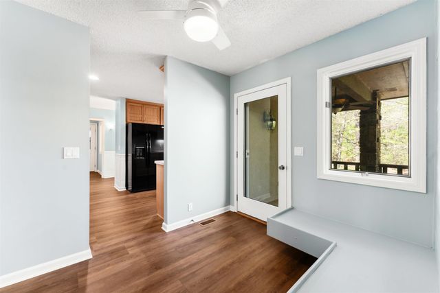 10 Princesa Lane, Hot Springs Village, AR 71909