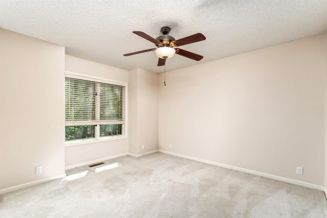 10 Princesa Lane, Hot Springs Village, AR 71909