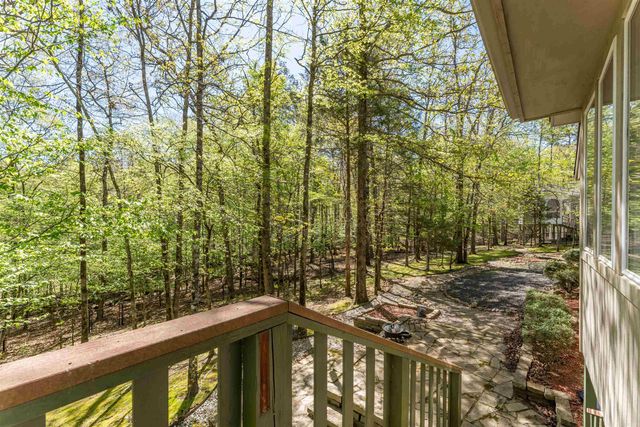 10 Princesa Lane, Hot Springs Village, AR 71909