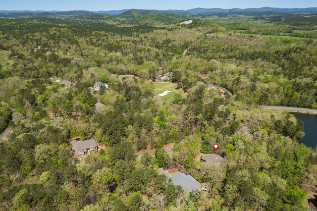 10 Princesa Lane, Hot Springs Village, AR 71909