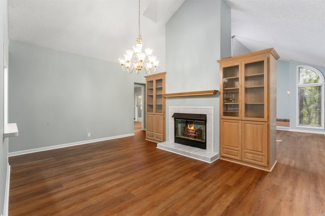 10 Princesa Lane, Hot Springs Village, AR 71909