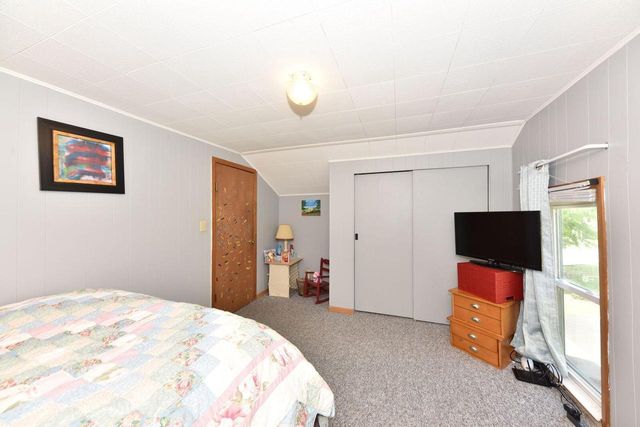 245 N Schuyler STREET, Neosho, WI 53059