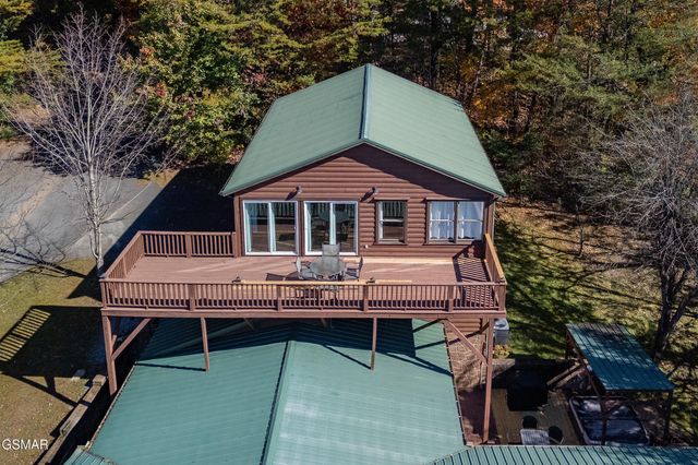 3588 Four Seasons Lane, Sevierville, TN 37862