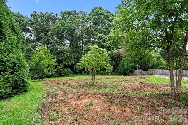 168 Fallen Acorn Drive 34, Troutman, NC 28166