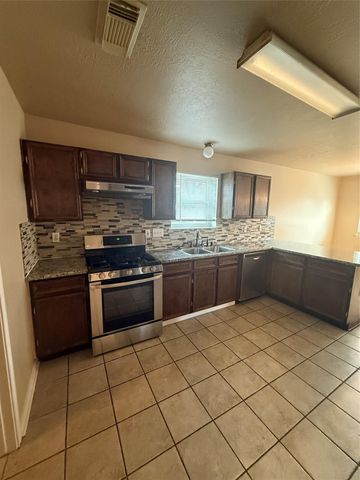 19918 Rising Star Drive, Humble, TX 77338