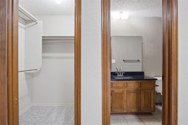 7702 NW 113th Place, Oklahoma City, OK 73162