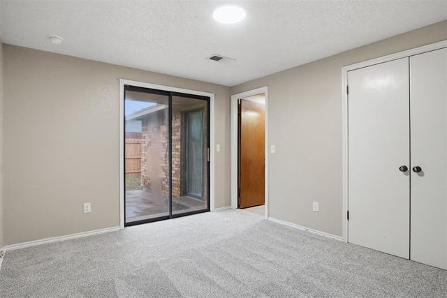 7702 NW 113th Place, Oklahoma City, OK 73162