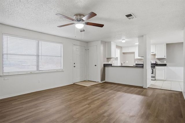 7702 NW 113th Place, Oklahoma City, OK 73162