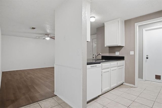 7702 NW 113th Place, Oklahoma City, OK 73162