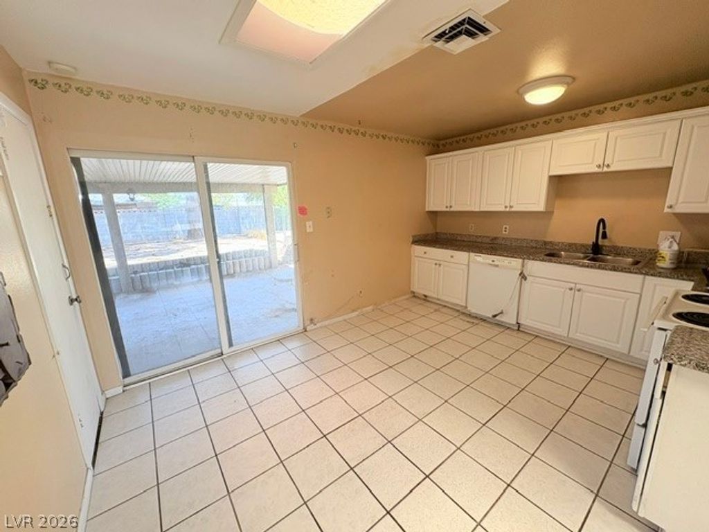 6224 Parsifal Place, Las Vegas, NV 89107 — photo 5
