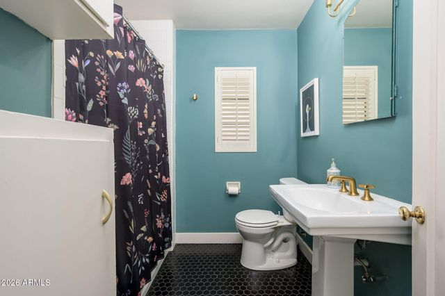 1530 W Edgemont Avenue, Phoenix, AZ 85007