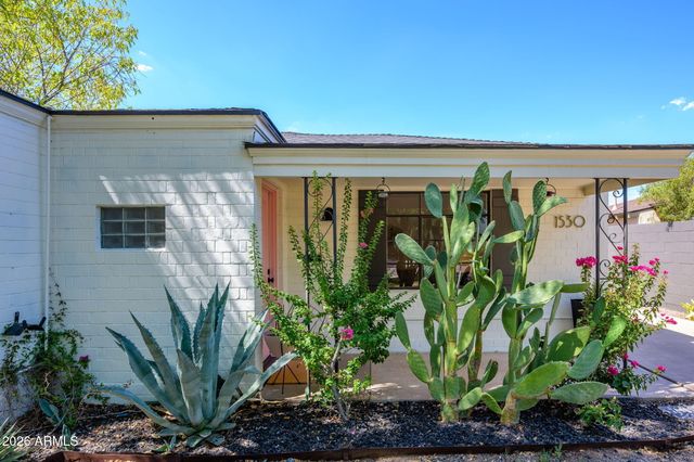 1530 W Edgemont Avenue, Phoenix, AZ 85007
