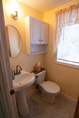 25 Mckinley St, Revere, MA 02151