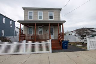 25 Mckinley St, Revere, MA 02151