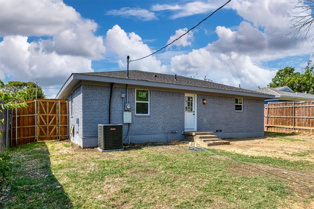 1409 W Bruton Road, Mesquite, TX 75149