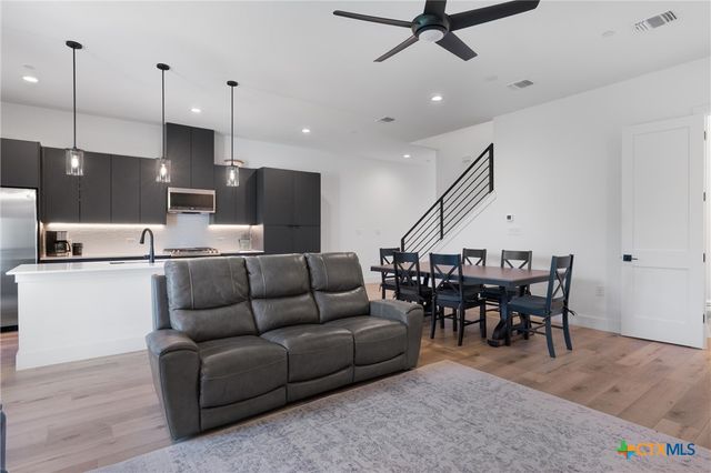 590 Old Mill Road 153, Cedar Park, TX 78613